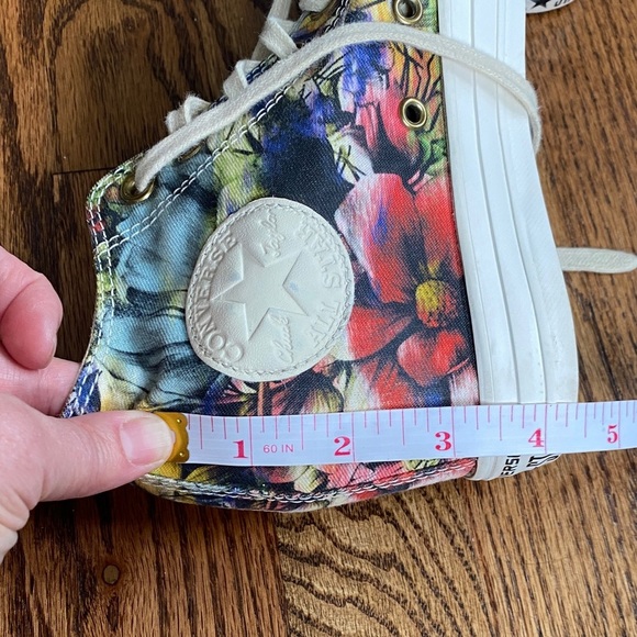 Hawaiian floral Converse All Stars Lux, hidden wedge sneakers, size 7.5. - Picture 14 of 14